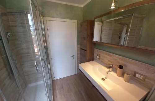 Arcola House | Anna's Little House, Cinque Terre, Lerici