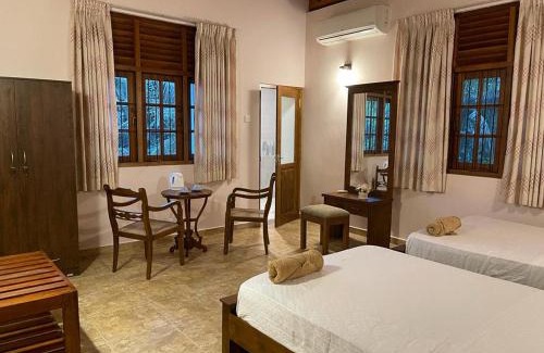 Bope-Poddala Hotel | Anne's Bungalow