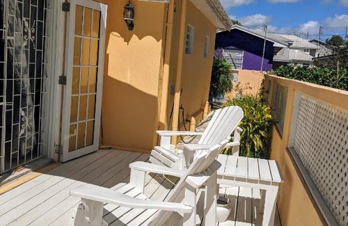 Oistins Apartment | Anne's Villa