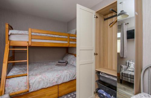 Lisburn House | Annslea