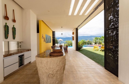 Anapoima Villa | Anp008 - Stunning vacation home in Anapoima