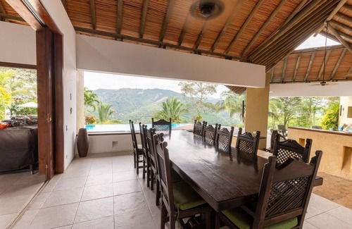 Anapoima Villa | Anp052 - Luxury villa with pool in Mesa de Yeguas