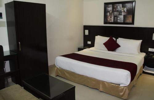 Auli Hotel | ANR Hotels