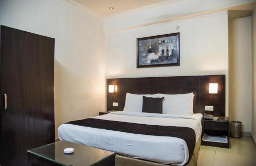 Auli Hotel | ANR Hotels