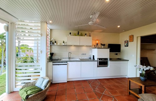 Anse des Rochers Apartment | ANSE DES ROCHERS/VILLA CARAIBES 921/waterfront/5 people/WIFI