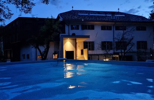 Merano Historic Center Apartment | Ansitz Thierburg :Christl - Suites in a lovingly restored manor house