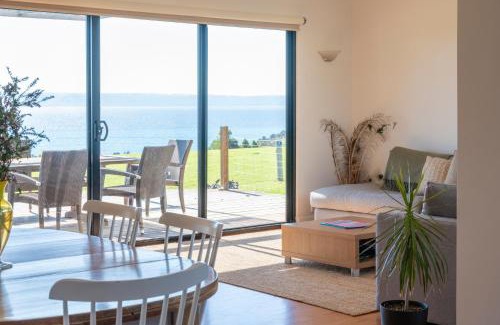 Willoughby House | Antechamber Bay Retreats