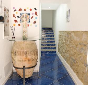 Mirto Apartment | Antico Palazzo del Corso by Home Dardano