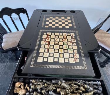 Rasnov House | Antique Charm Home