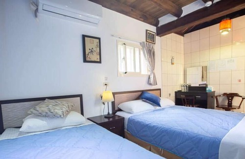 Jincheng Bed & Breakfast | Antique Courtyard B&B