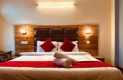 Simsa Village House | Antriksh cottage Manali