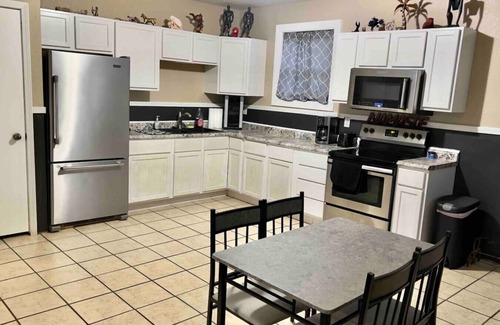 Doniphan County Cabin | Ant’s Riverfront Studio Cabin w/Best View & Yard!