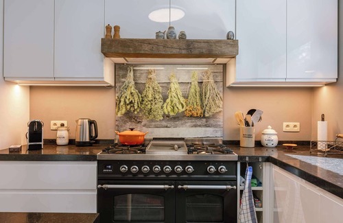 Het Rooi House | Antwerpen Vacation Rental