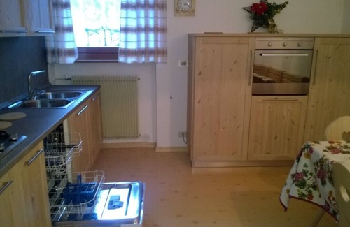 Livinallongo del Col di Lana Apartment | Appartamento N. 7 - Three Bedroom Apartment, Sleeps 6