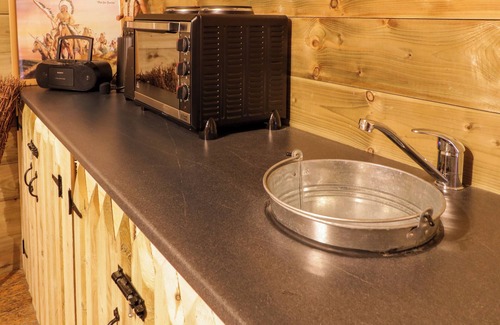 Limavady Cottage | Apache Falls Lodge