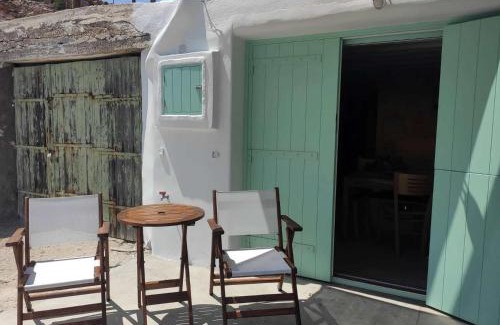 Kimolos House | Apanemo Beach House Agios Nikolaos Kimolos