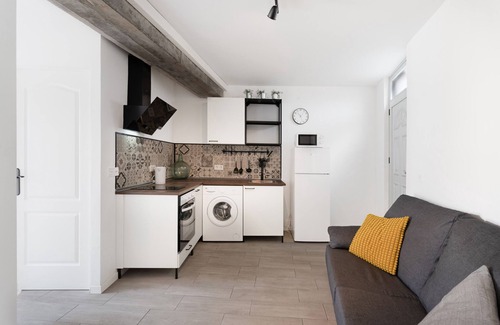 San Sebastian de la Gomera Apartment | Apartment 'Apartamento La Pista Sur' with Sea View, Private Terrace and Wi-Fi