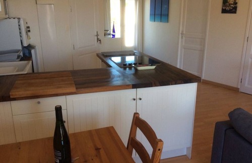 Bouzigues Apartment | Apart 2 Overlooking Etang De Thau Bouzigues. Amazing Views 2nd floor sleeps 2-4