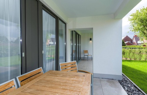 Bensersiel Apartment | Apartment, Strandnah, mit Großem Balkon, Parkplatz, Schwimmbad- & Saunanutzung