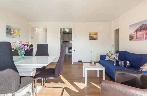 Sant Andreu de Llavaneres Apartment | Apartment 'Llavaneras 2' close to the Beach with Sea View, Wi-Fi and Air Conditioning