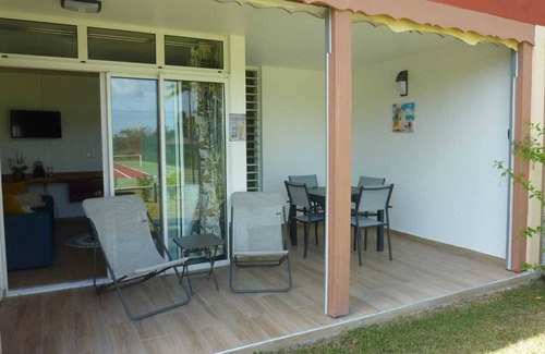 Grand-Bourg Apartment | Apartment Toumalacaï 209 Village kawann