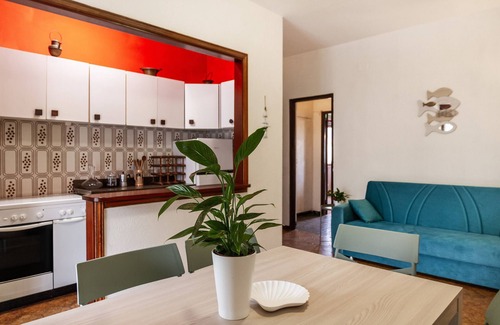Castiglione della Pescaia Apartment | Apartment 'Casa Montecristo' with Air Conditioning and 50 Metres From the Sea