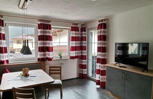 Aschau Im Zillertal House | Apart Rosi Comfortable holiday residence