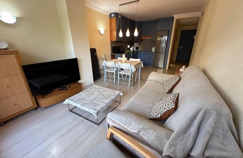 Santa Margarida Apartment | Apart.with parking, community pool AV-42
