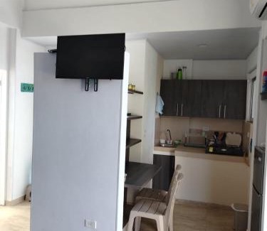 Barrios Unidos Apartment | Aparta estudio con vista al mar, Sealove
