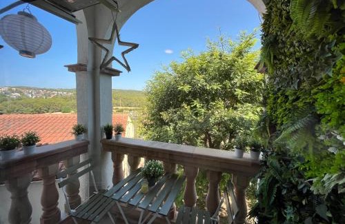 Tarragona Apartment | Apartament de la Madrona 1st floor Easy street parking