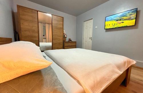 Piatra Neamt Apartment | Apartament Mia