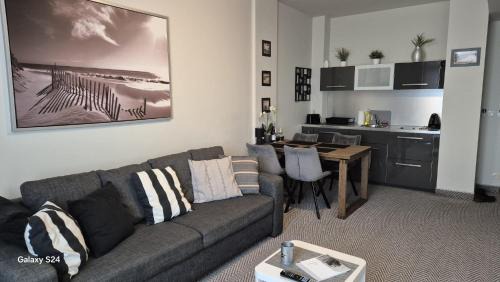 West Pomeranian Voivodeship Apartment | Apartament przy plaży - darmowe SPA, Basen, Hotel Diune