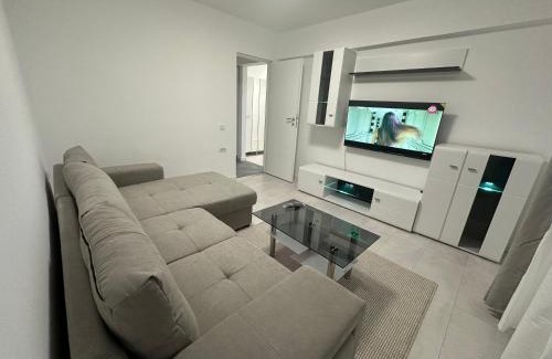 Hunedoara Apartment | Apartament Ultra Central 4