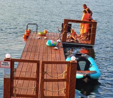 Frydman Apartment | APARTAMENT Z POMOSTEM nad Jeziorem Czorsztyńskim