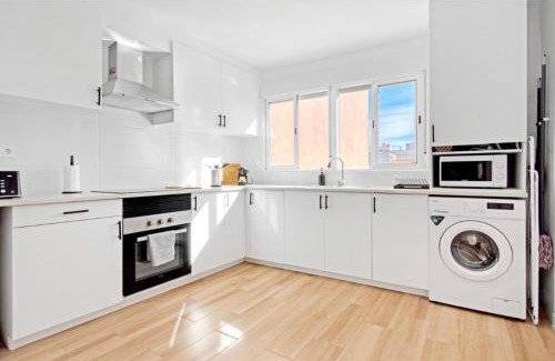 Port de Sagunt Apartment | Apartamento 4 habitaciones y 2 baños