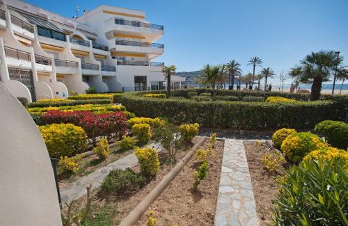 Santa Margarida Apartment | Apartamento a pie de playa, climatizado y parking