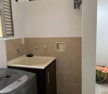 La America Apartment | Apartamento acogedor barrio la Floresta Medellín