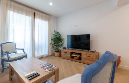 La Trinidad-San Juan y Todos los Santos Apartment | Apartamento Almedina