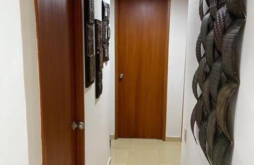 Riomar Apartment | Apartamento Amoblado En Villa Carolina - 3 Habitaciones