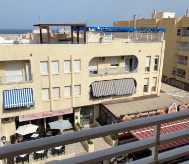 Garrucha Apartment | Apartamento Andalucía - sea view, beach, marina, lift & free parking