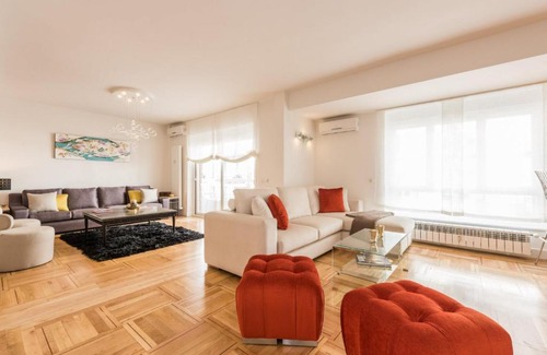 Milla de Oro Apartment | Apartamento Barrio Salamanca Hermosilla Deluxe