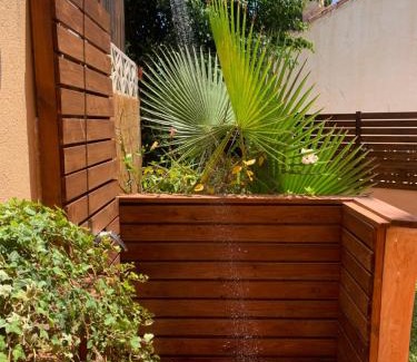 Almunecar Apartment | Apartamento con jacuzzi y terraza con opcion a Piscina Privada