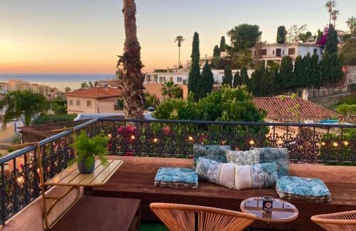 Almunecar Apartment | Apartamento con jacuzzi y terraza con opcion a Piscina Privada