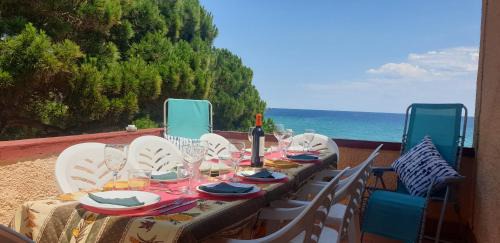 La Fosca Apartment | Apartamento con jardín a 11 metros de la playa. SE.