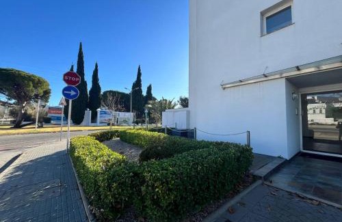 Santa Margarida Apartment | Apartamento con piscina en Roses