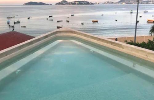 Costera Acapulco Apartment | Apartamento con Piscina Frente al Mar en Acapulco
