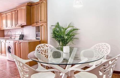 La Roqueta Apartment | Apartamento con Terraza cerca de la Estación del Nord