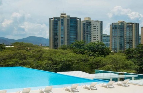 Santa Marta Apartment | Apartamento con Vista al Mar- Sector Bello Horizonte a 200 Metros de la Playa!