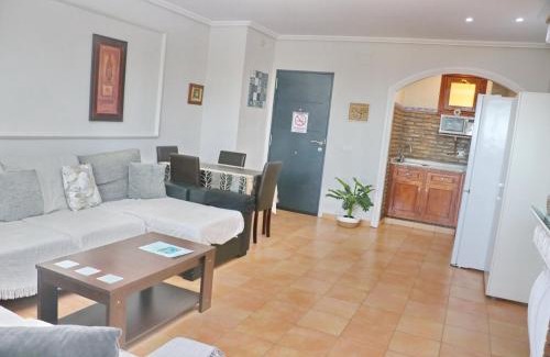 Centro Comercial Bahia Sur Apartment | Apartamento con vistas Bahia Sur