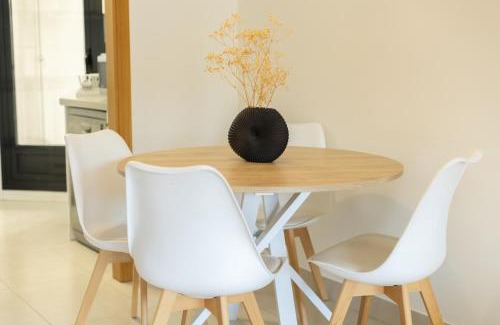 Alboraya Apartment | Apartamento con Vistas al mar, Piscina y Pista de Paddle